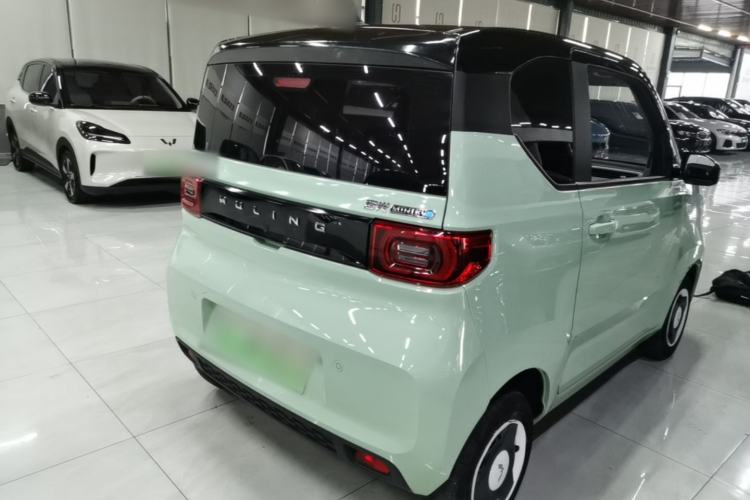 Used Wuling Hongguang MINIEV 2022 Macaron Fashion Model Lithium Iron Phosphate Rear Right 45 Deg