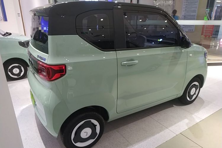 Used Wuling Hongguang MINIEV 2022 Macaron Premium Model – Lithium Iron Phosphate Rear Right 45 Deg