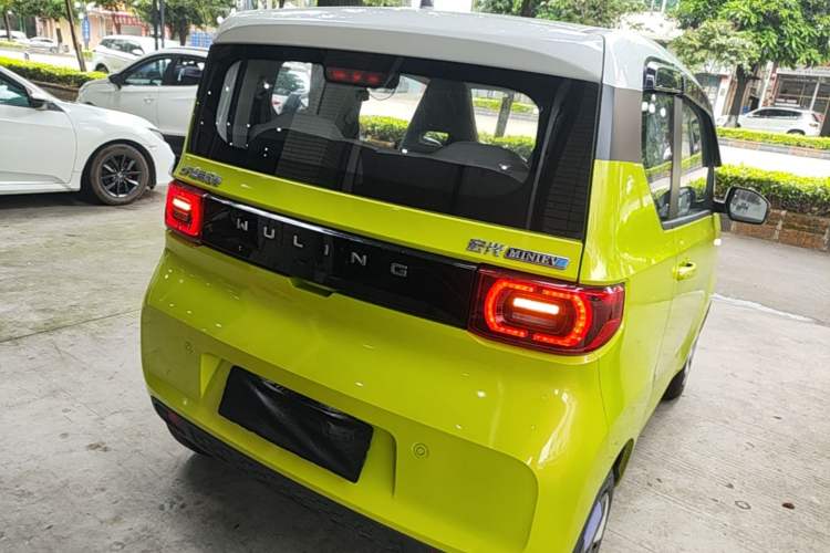 Used Wuling Hongguang MINIEV 2022 Macaron-Color Edition Lithium Iron Phosphate Rear Right 45 Deg