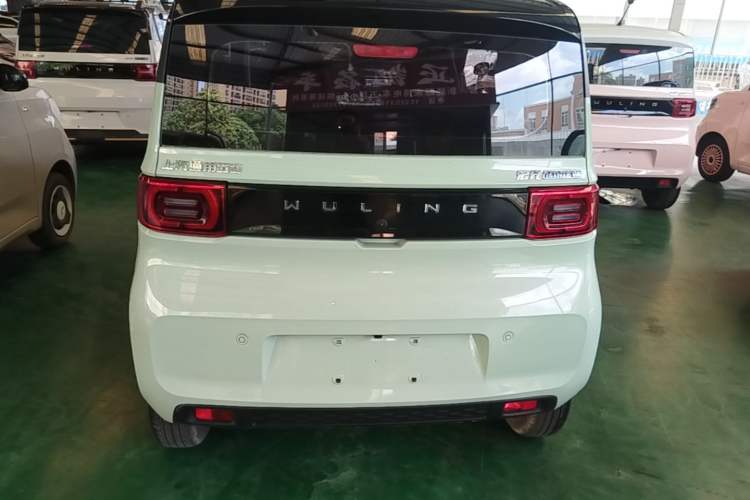 Used Wuling Hongguang MINIEV 2022 Macaron Premium Model – Lithium Iron Phosphate Rear