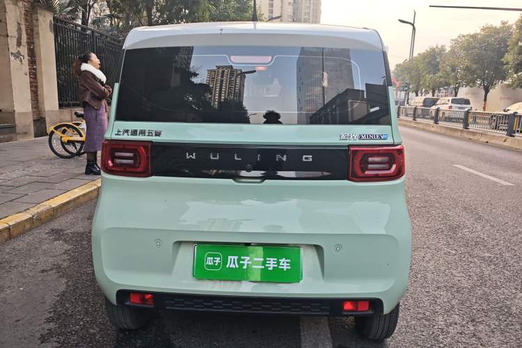 Used Wuling Hongguang MINIEV 2022 Macaron Premium Model – Lithium Ternary Battery Rear