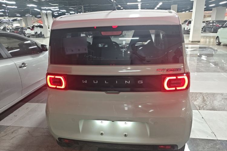 Used Wuling Hongguang MINIEV 2022 Macaron Premium Model – Lithium Iron Phosphate Rear