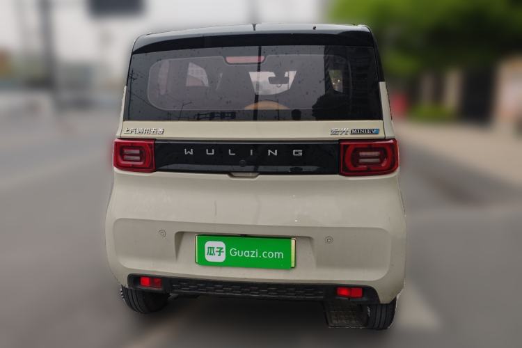 Used Wuling Hongguang MINIEV 2022 Macaron Fashion Model Lithium Iron Phosphate Rear