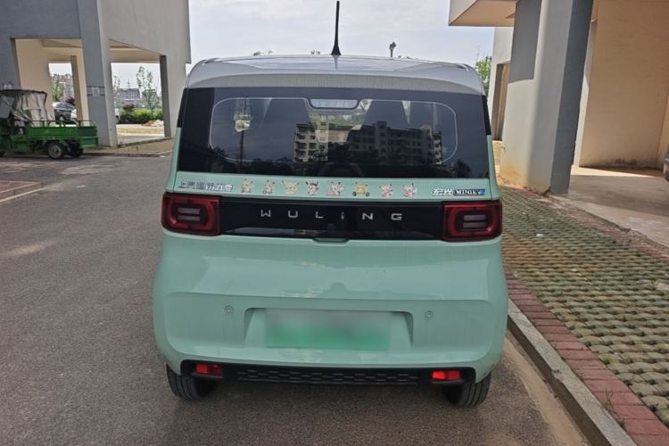 Used Wuling Hongguang MINIEV 2022 Macaron Fashion Model Lithium Iron Phosphate Rear