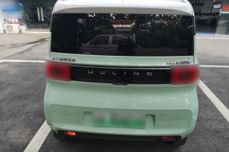 Used Wuling Hongguang MINIEV 2022 Macaron Premium Model – Lithium Ternary Battery Rear