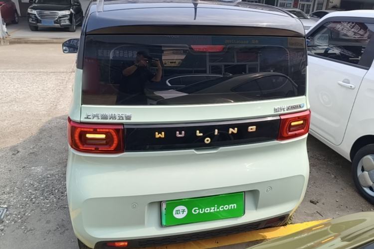 Used Wuling Hongguang MINIEV 2022 Macaron Fashion Model Lithium Iron Phosphate Rear