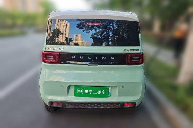 Used Wuling Hongguang MINIEV 2022 Macaron Fashion Model Lithium Iron Phosphate Rear