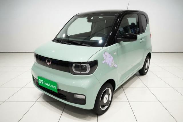 Ojetý Wuling Hongguang MINIEV 2022 Macaron Fashion Model Lithium Iron Phosphate