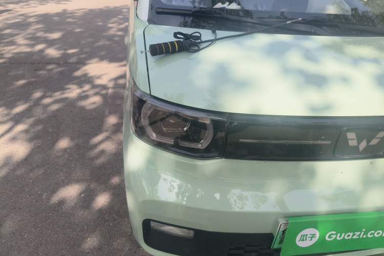 Used Wuling Hongguang MINIEV 2022 Macaron Premium Model – Lithium Iron Phosphate Right Front Headlight