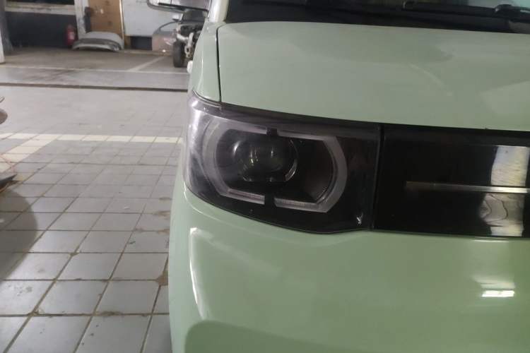 Used Wuling Hongguang MINIEV 2022 Enjoy Edition Lithium Iron Phosphate Right Front Headlight