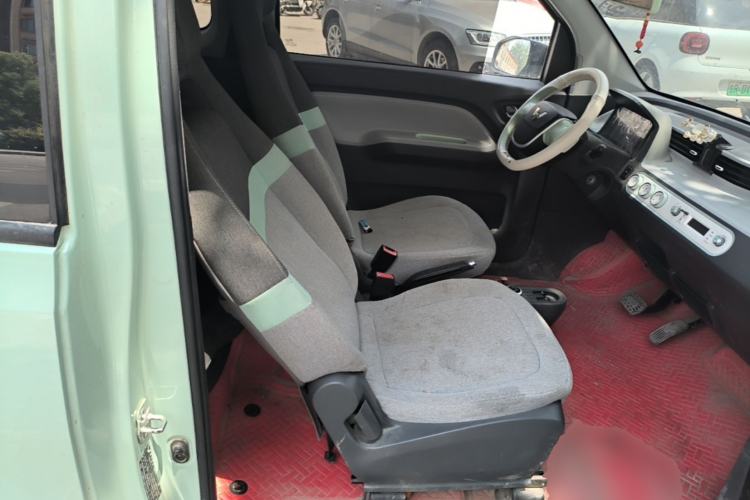 Used Wuling Hongguang MINIEV 2022 Macaron Premium Model – Lithium Iron Phosphate Right Front Seat
