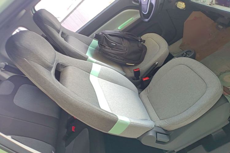 Used Wuling Hongguang MINIEV 2022 Macaron Premium Model – Lithium Iron Phosphate Right Front Seat