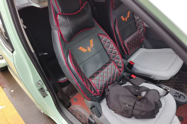 Used Wuling Hongguang MINIEV 2022 Macaron Premium Model – Lithium Iron Phosphate Right Front Seat