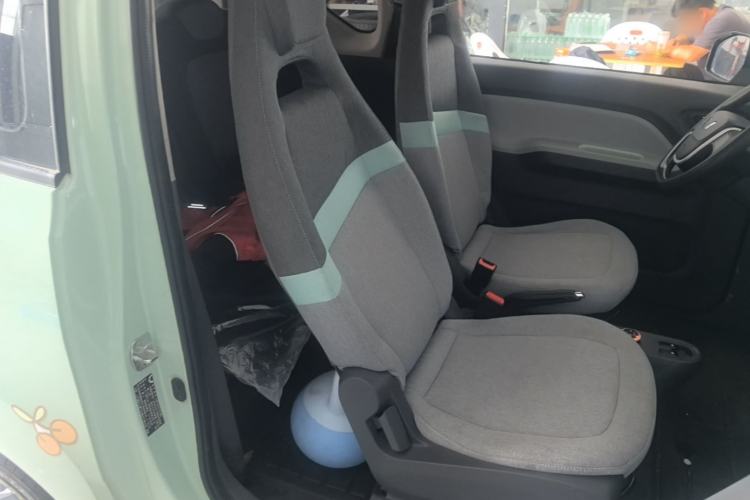 Used Wuling Hongguang MINIEV 2022 Macaron Premium Model – Lithium Iron Phosphate Right Front Seat