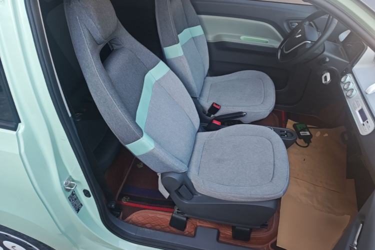 Used Wuling Hongguang MINIEV 2022 Macaron Premium Model – Lithium Iron Phosphate Right Front Seat