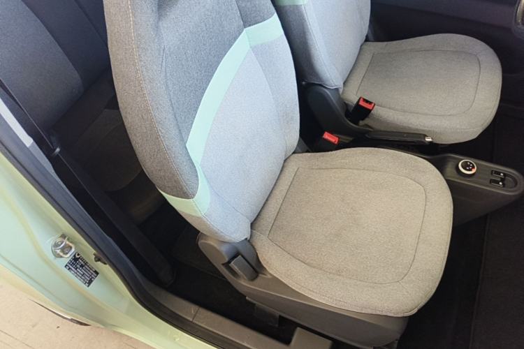 Used Wuling Hongguang MINIEV 2022 Macaron Premium Model – Lithium Iron Phosphate Right Front Seat