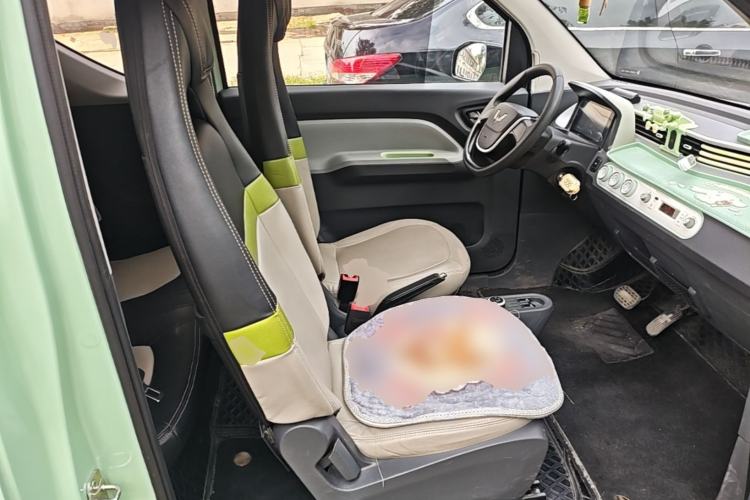 Used Wuling Hongguang MINIEV 2022 Macaron Premium Model – Lithium Iron Phosphate Right Front Seat