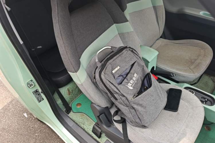 Used Wuling Hongguang MINIEV 2022 Macaron Premium Model – Lithium Iron Phosphate Right Front Seat