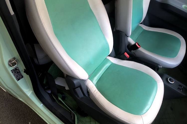 Used Wuling Hongguang MINIEV 2022 Macaron Fashion Edition Lithium-Nickel-Cobalt-Alpha-oxide Right Front Seat