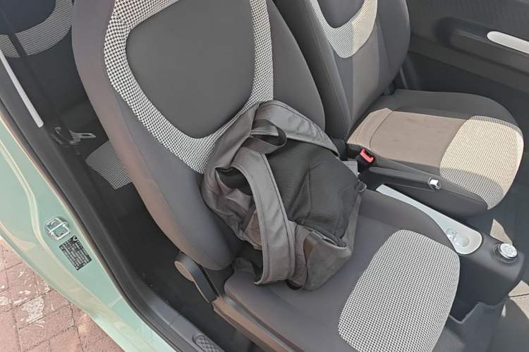 Used Wuling Hongguang MINIEV 2022 Macaron Fashion Model Lithium Iron Phosphate Right Front Seat