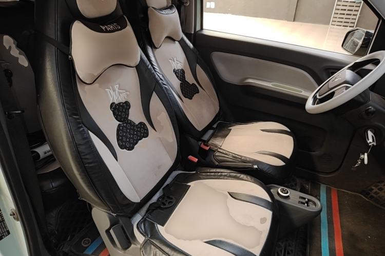 Used Wuling Hongguang MINIEV 2022 Macaron Premium Model – Lithium Iron Phosphate Right Front Seat