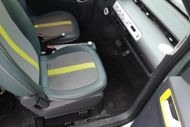 Used Wuling Hongguang MINIEV 2022 GAMEBOY 300km Enthusiast Model with Lithium Iron Phosphate Right Front Seat