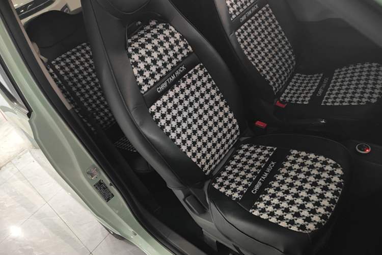 Used Wuling Hongguang MINIEV 2022 Macaron Premium Model – Lithium Iron Phosphate Right Front Seat