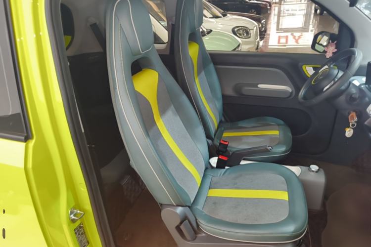 Used Wuling Hongguang MINIEV 2022 GAMEBOY 200km Gaming Edition with Lithium Iron Phosphate Right Front Seat