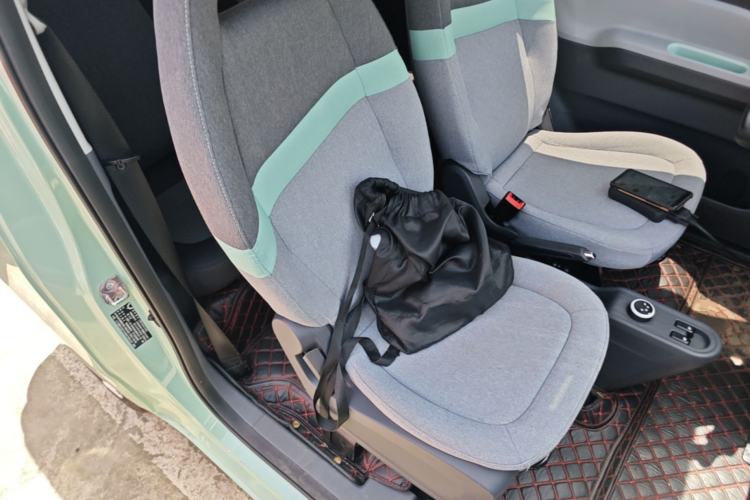 Used Wuling Hongguang MINIEV 2022 Macaron Premium Model – Lithium Iron Phosphate Right Front Seat