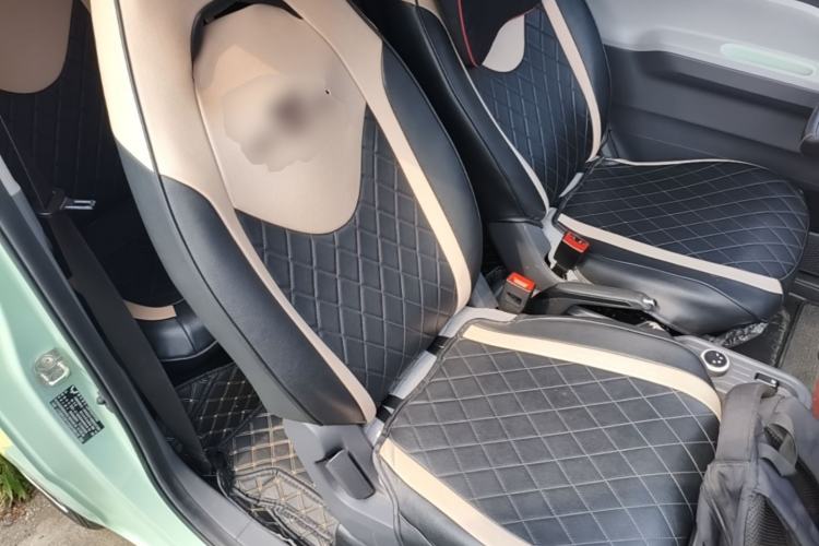 Used Wuling Hongguang MINIEV 2022 Macaron Fashion Model Lithium Iron Phosphate Right Front Seat