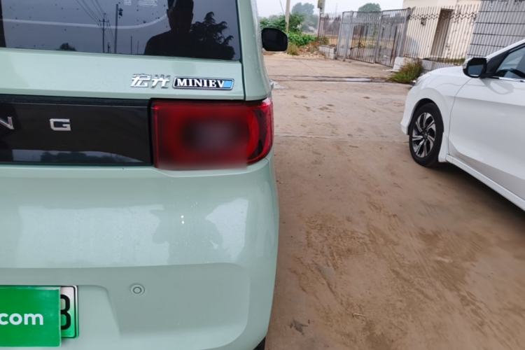 Used Wuling Hongguang MINIEV 2022 Macaron Fashion Model Lithium Iron Phosphate Right Rear Taillight