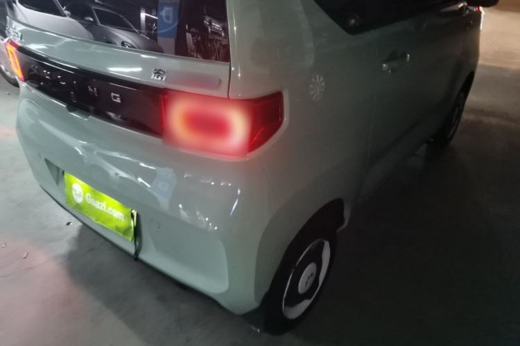 Used Wuling Hongguang MINIEV 2022 Macaron Premium Model – Lithium Iron Phosphate Right Rear Taillight