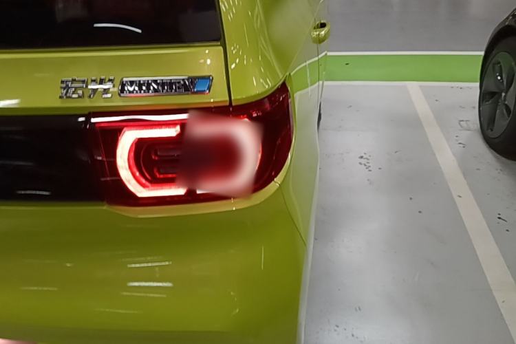 Used Wuling Hongguang MINIEV 2022 Macaron-Color Edition Lithium Iron Phosphate Right Rear Taillight