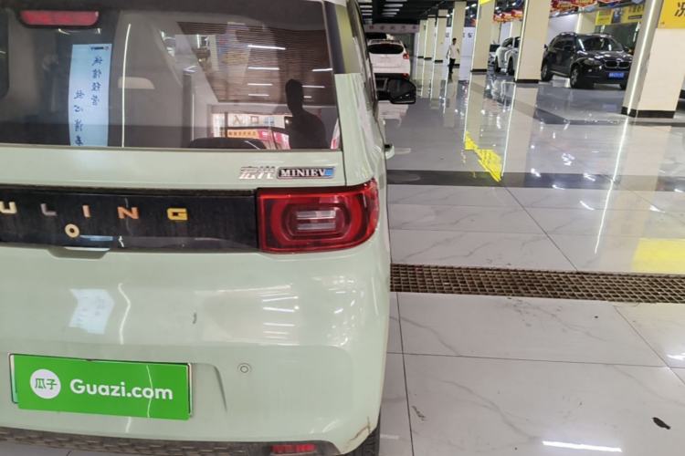 Used Wuling Hongguang MINIEV 2022 Macaron Premium Model – Lithium Iron Phosphate Right Rear Taillight