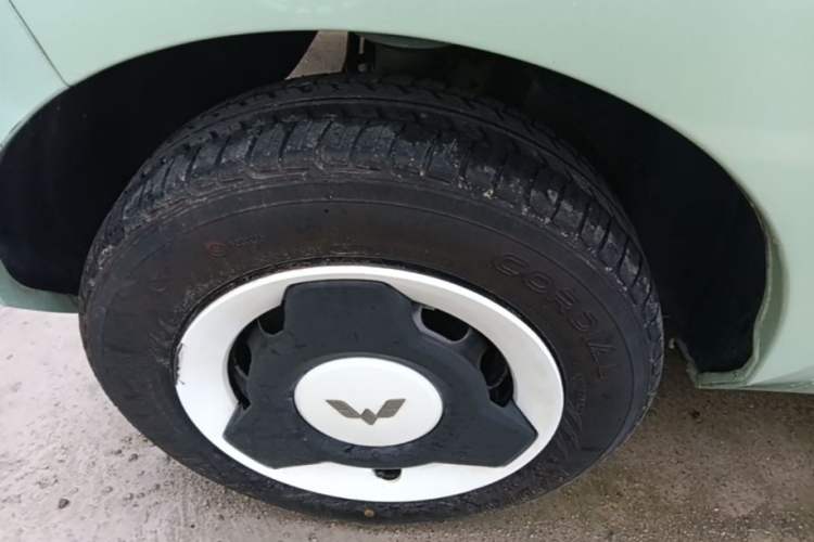 Used Wuling Hongguang MINIEV 2022 Macaron Premium Model – Lithium Iron Phosphate Right Rear Wheel Hub