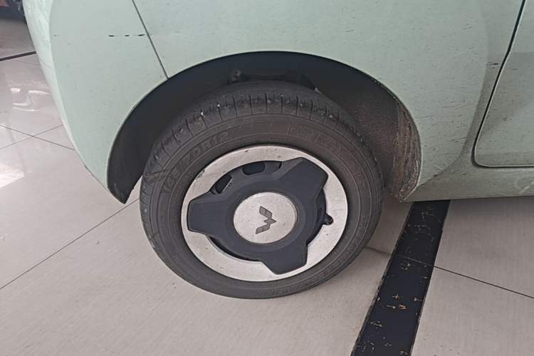 Used Wuling Hongguang MINIEV 2022 Enjoy Edition Lithium Iron Phosphate Right Rear Wheel Hub