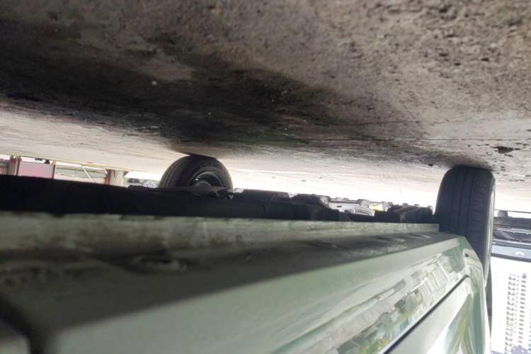Used Wuling Hongguang MINIEV 2022 Macaron Premium Model – Lithium Iron Phosphate Right Side Sill
