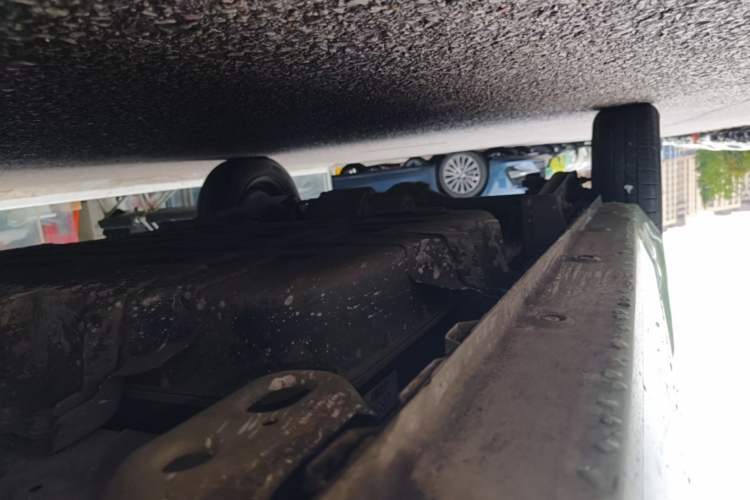 Used Wuling Hongguang MINIEV 2022 Macaron Premium Model – Lithium Ternary Battery Right Side Sill