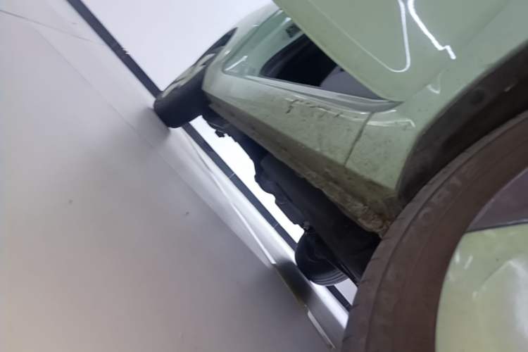 Used Wuling Hongguang MINIEV 2022 Macaron Fashion Model Lithium Iron Phosphate Right Side Sill