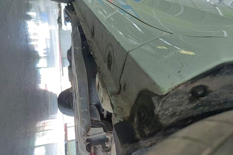 Used Wuling Hongguang MINIEV 2022 Macaron Premium Model – Lithium Iron Phosphate Right Side Sill