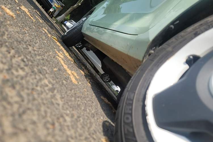 Used Wuling Hongguang MINIEV 2022 Macaron Fashion Model Lithium Iron Phosphate Right Side Sill