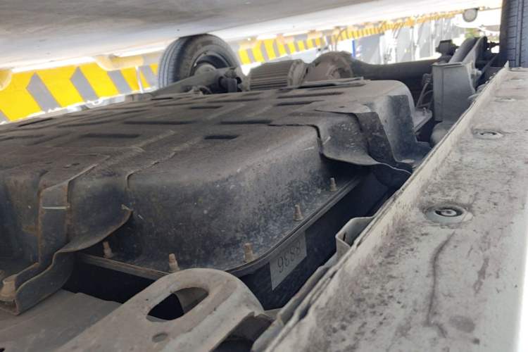 Used Wuling Hongguang MINIEV 2022 Macaron Premium Model – Lithium Iron Phosphate Right Side Sill