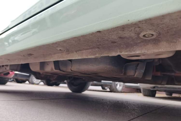 Used Wuling Hongguang MINIEV 2022 Macaron Premium Model – Lithium Iron Phosphate Right Side Sill