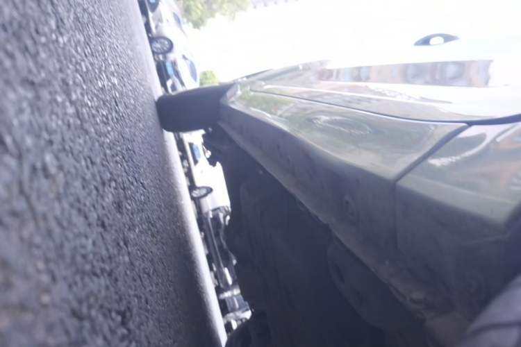 Used Wuling Hongguang MINIEV 2022 Macaron Premium Model – Lithium Iron Phosphate Right Side Sill