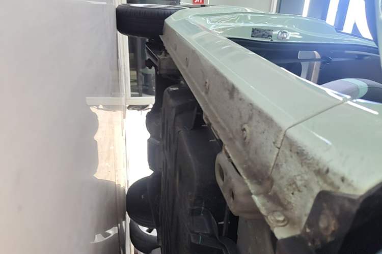 Used Wuling Hongguang MINIEV 2022 Macaron Premium Model – Lithium Iron Phosphate Right Side Sill