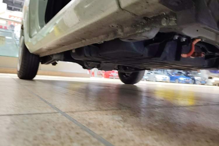 Used Wuling Hongguang MINIEV 2022 Macaron Premium Model – Lithium Iron Phosphate Right Side Sill