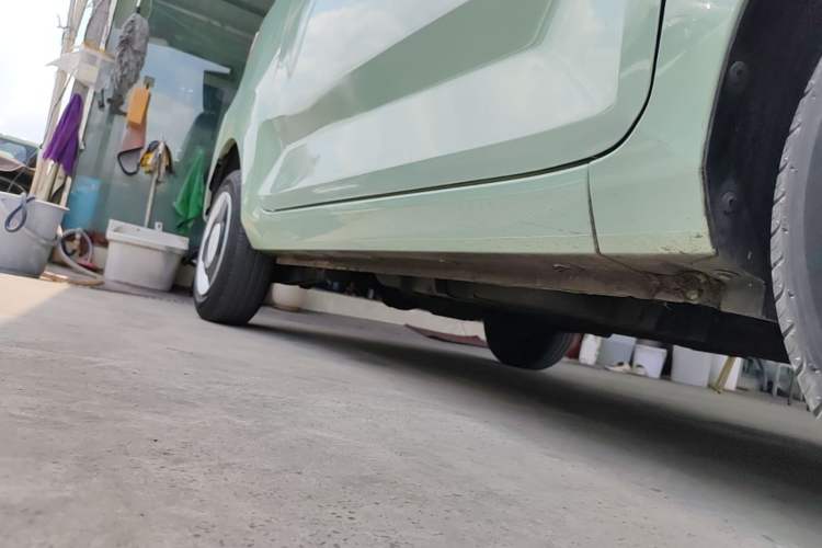 Used Wuling Hongguang MINIEV 2022 Macaron Premium Model – Lithium Iron Phosphate Right Side Sill