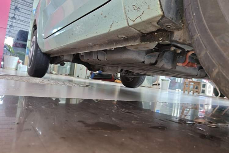 Used Wuling Hongguang MINIEV 2022 Macaron Premium Model – Lithium Iron Phosphate Right Side Sill
