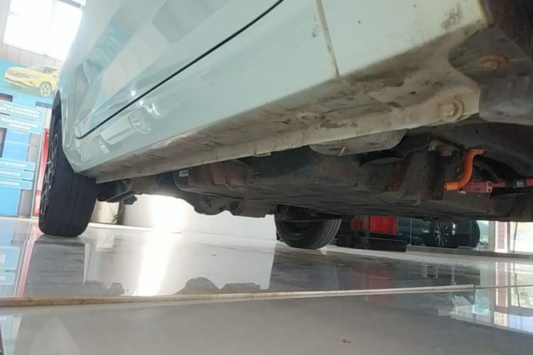 Used Wuling Hongguang MINIEV 2022 Macaron Premium Model – Lithium Iron Phosphate Right Side Sill