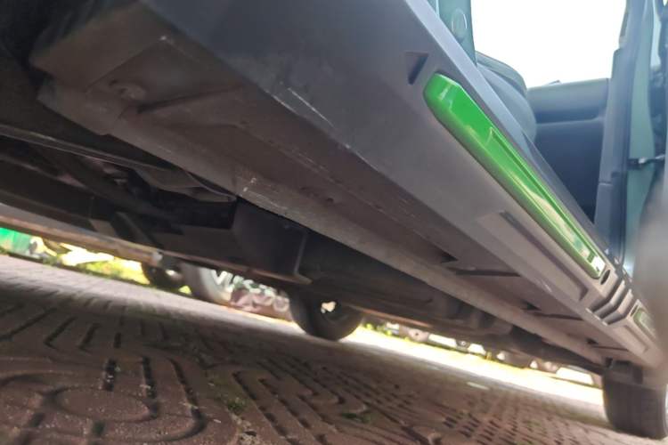 Used Wuling Hongguang MINIEV 2022 GAMEBOY 300km Enthusiast Model with Lithium Iron Phosphate Right Side Sill